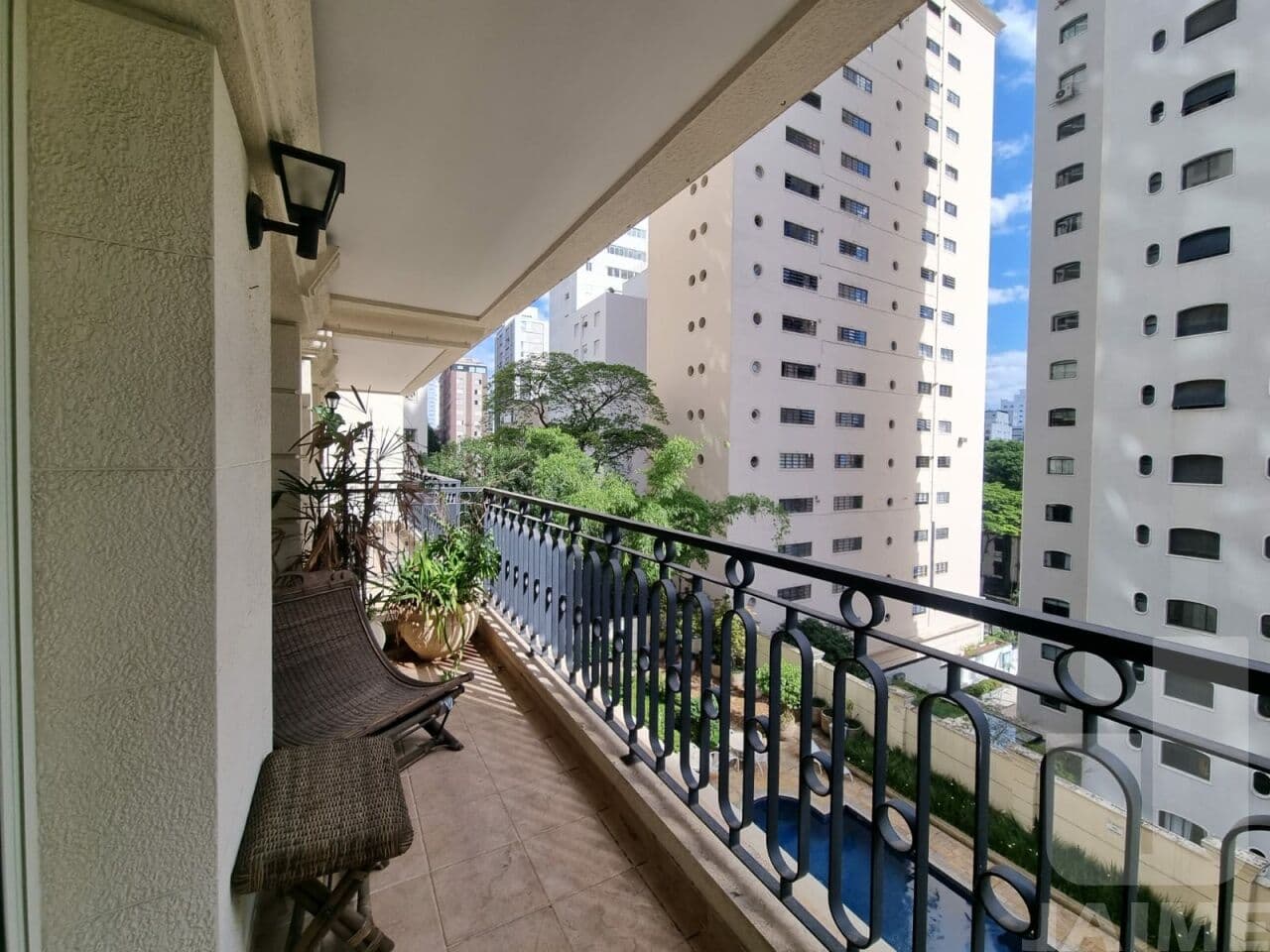 Apartamento de 2 dormitórios na R Maranhão — higienópolis, São Paulo