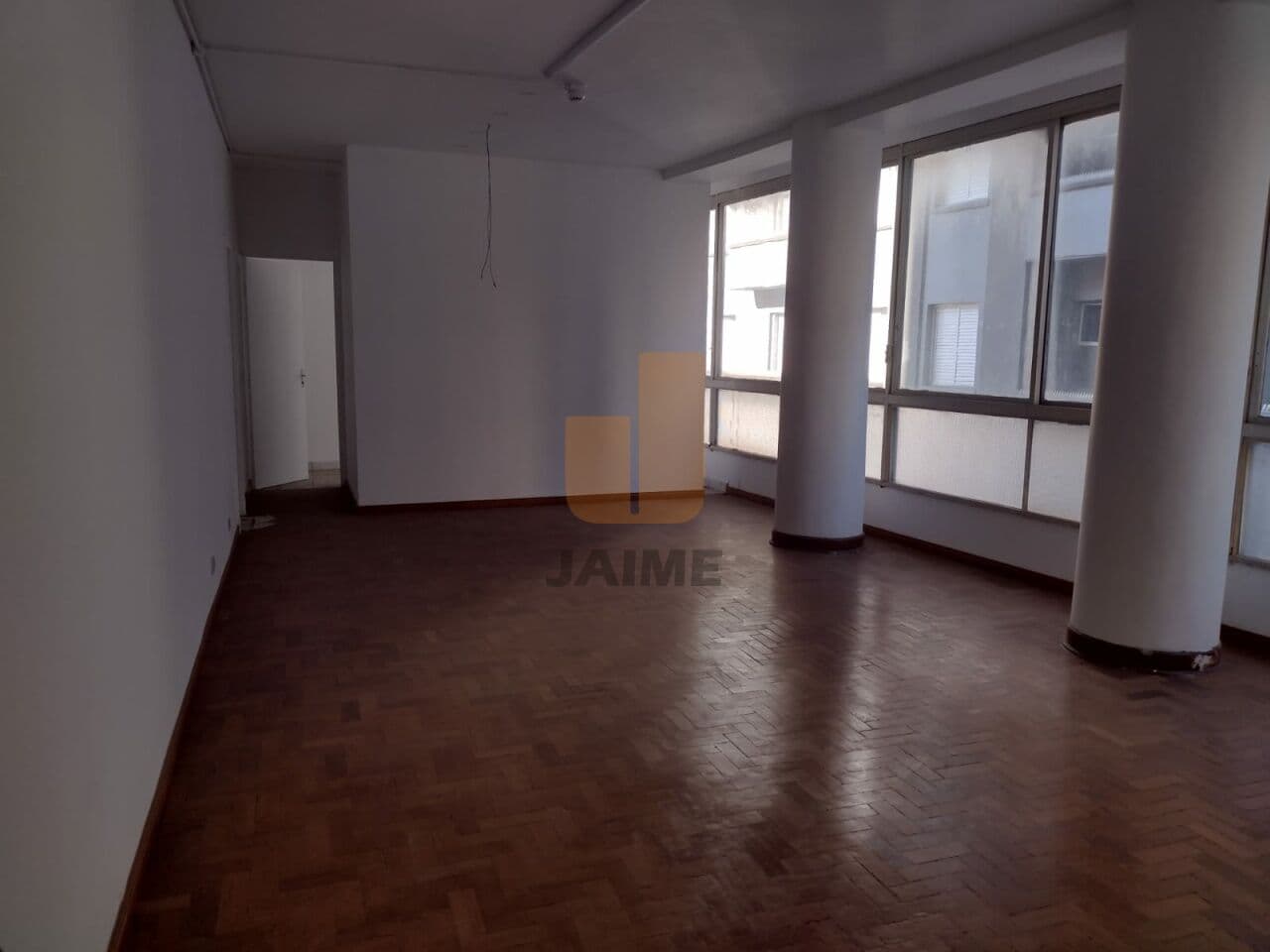 Comercial de 1 dormitório na LARGO Do Paissandu — Centro, São Paulo - foto 2