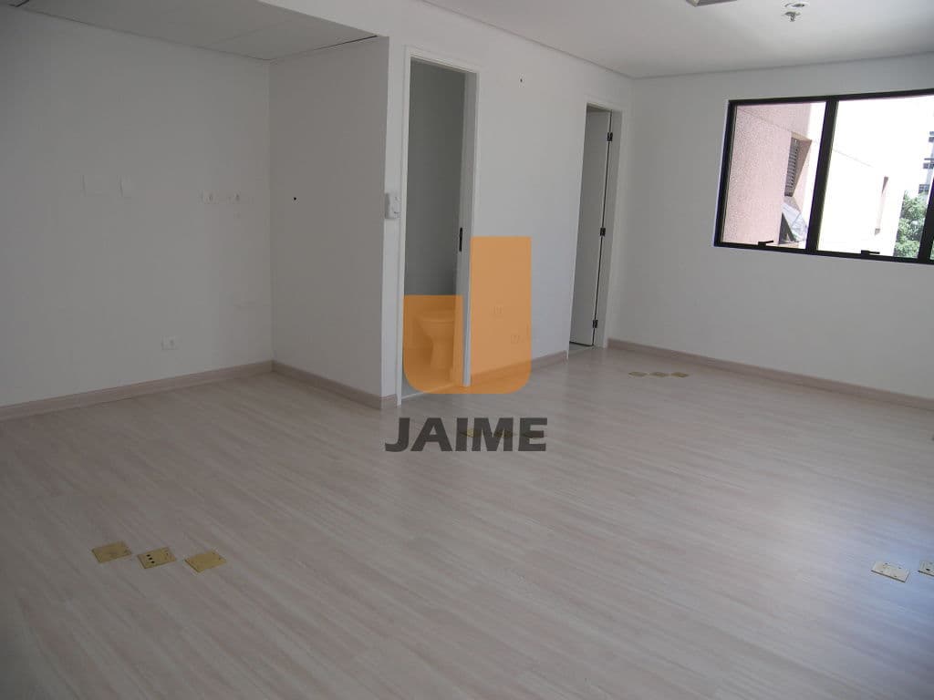 Comercial na R HADDOCK LOBO — Cerqueira César, São Paulo - foto 4