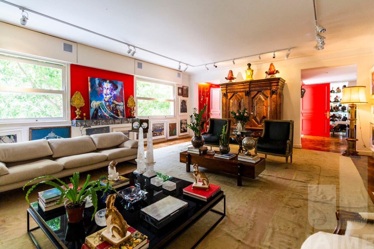 Apartamento de 2 dormitórios na AV HIGIENÓPOLIS — Higienópolis, São Paulo