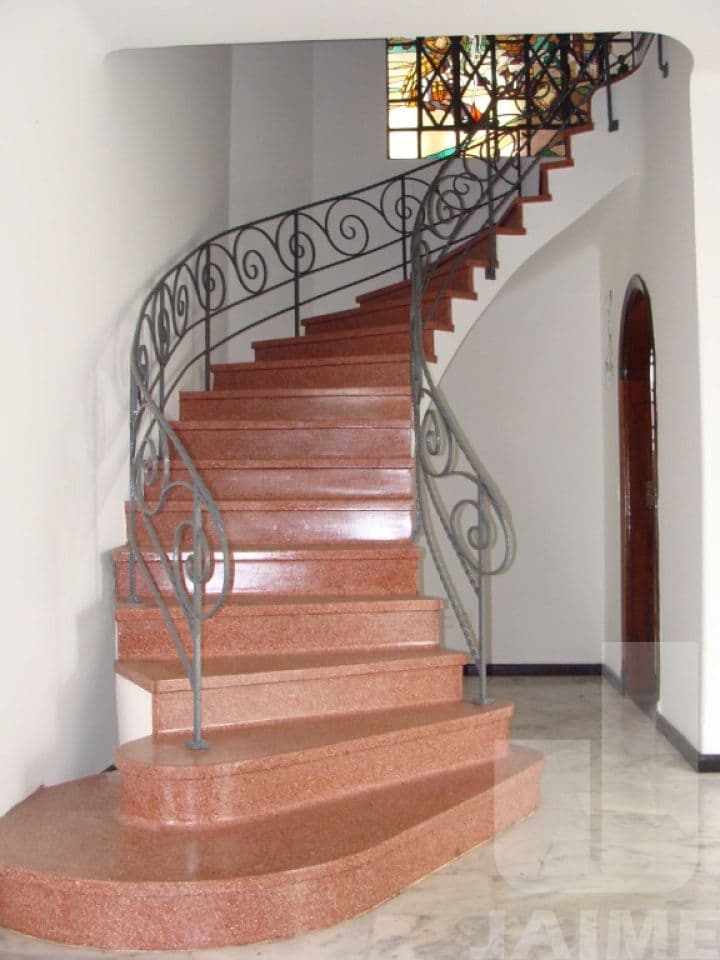 Casa de 4 dormitórios na R Itápolis — Pacaembu, São Paulo - foto 4