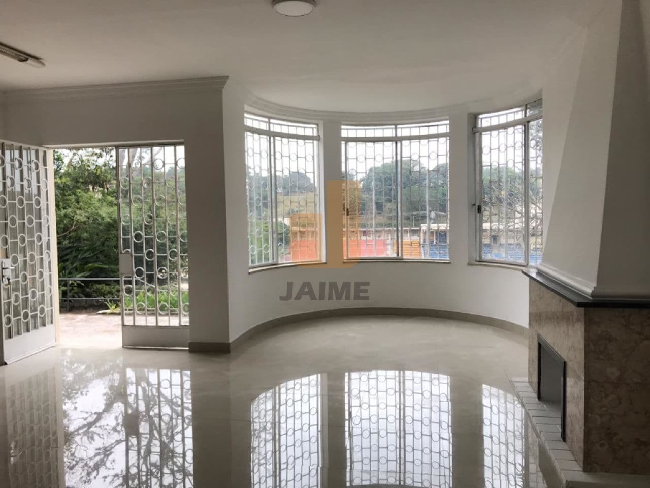 Comercial em Pacaembu