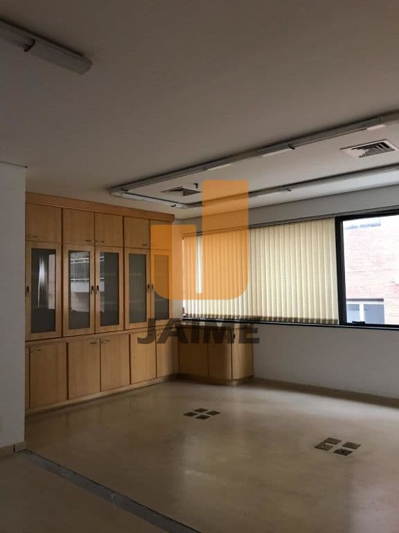 Comercial na R Cardoso de Almeida — Perdizes, São Paulo