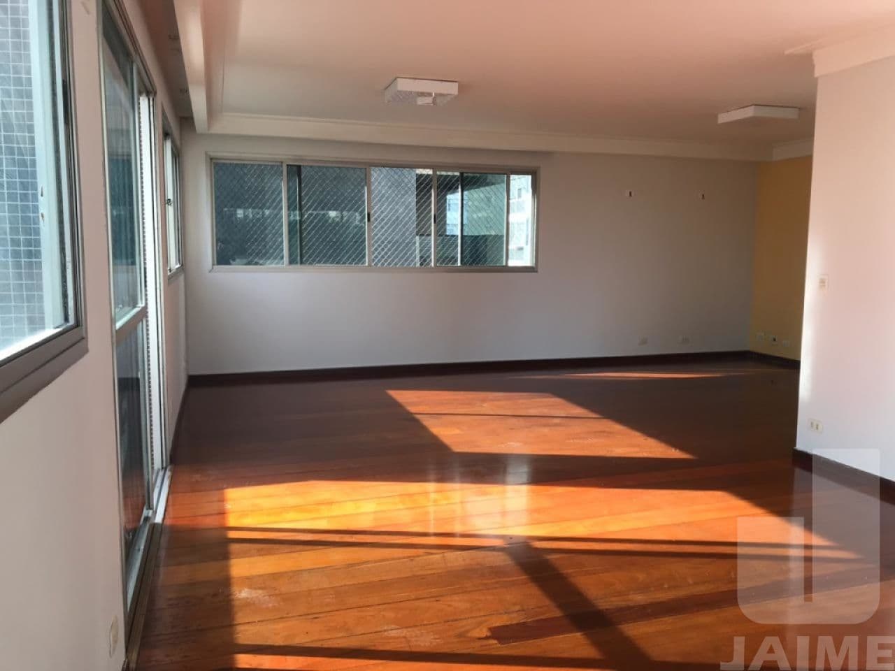 Apartamento de 3 dormitórios na R BAHIA — Higienópolis, São Paulo - foto 3