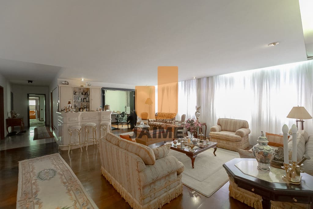 Apartamento de 3 dormitórios na R Bartira — Perdizes, São Paulo