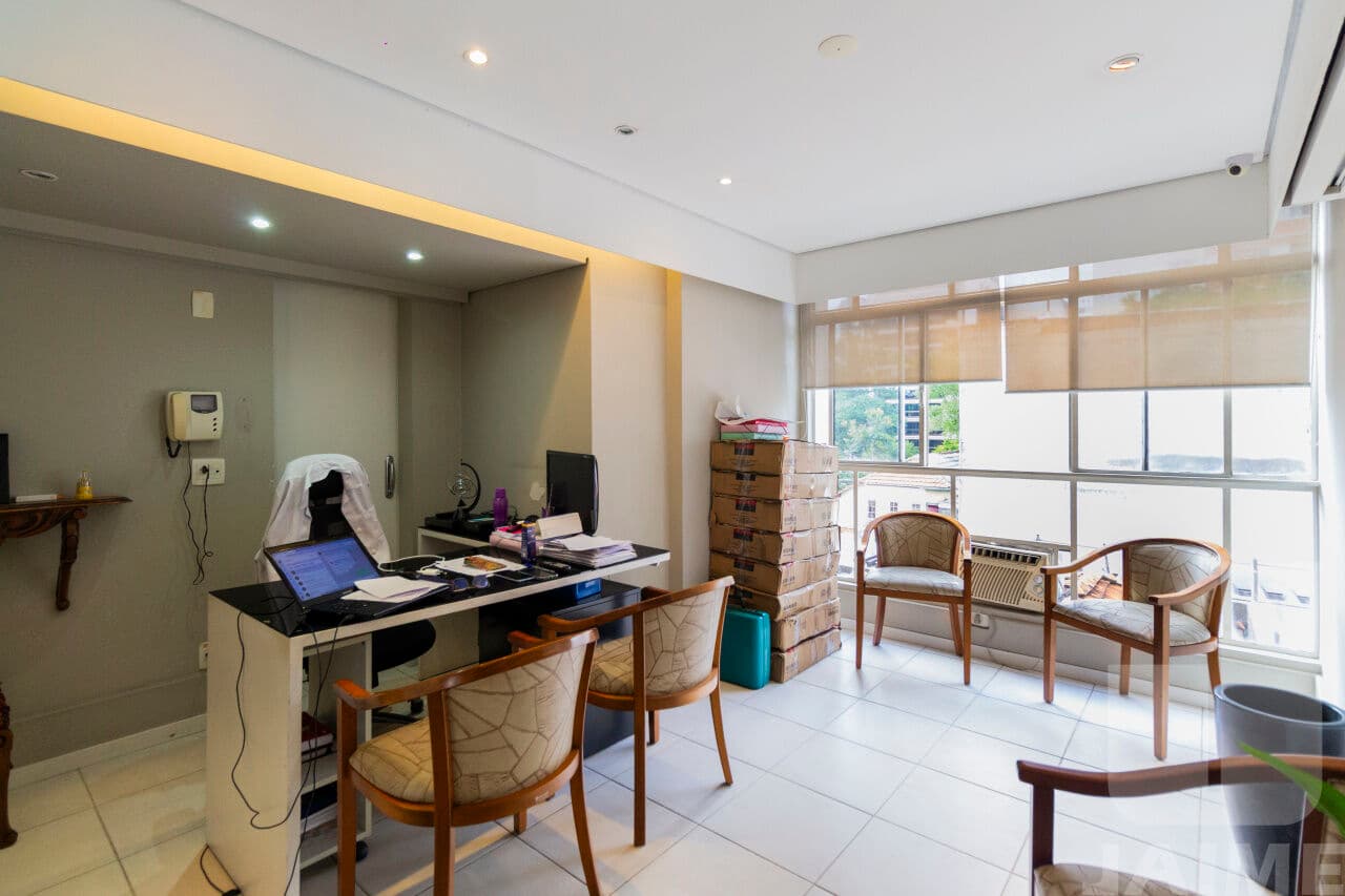 Comercial na AV Angélica — Higienópolis, São Paulo