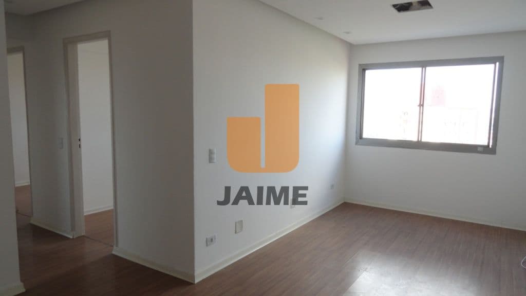 Apartamento de 3 dormitórios na R Parnamirim — Jaguaré, São Paulo