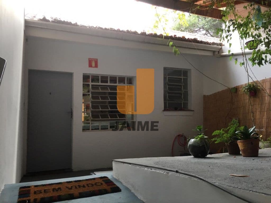 Comercial em Pompéia