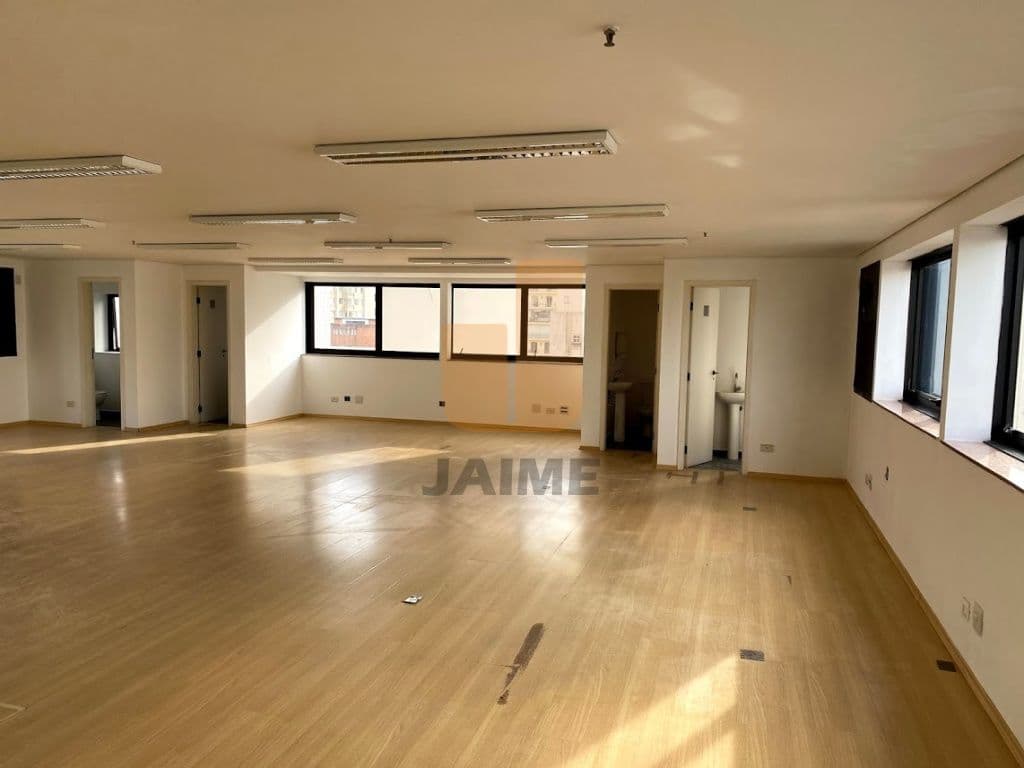 Comercial na AV ANGÉLICA — Higienópolis, São Paulo
