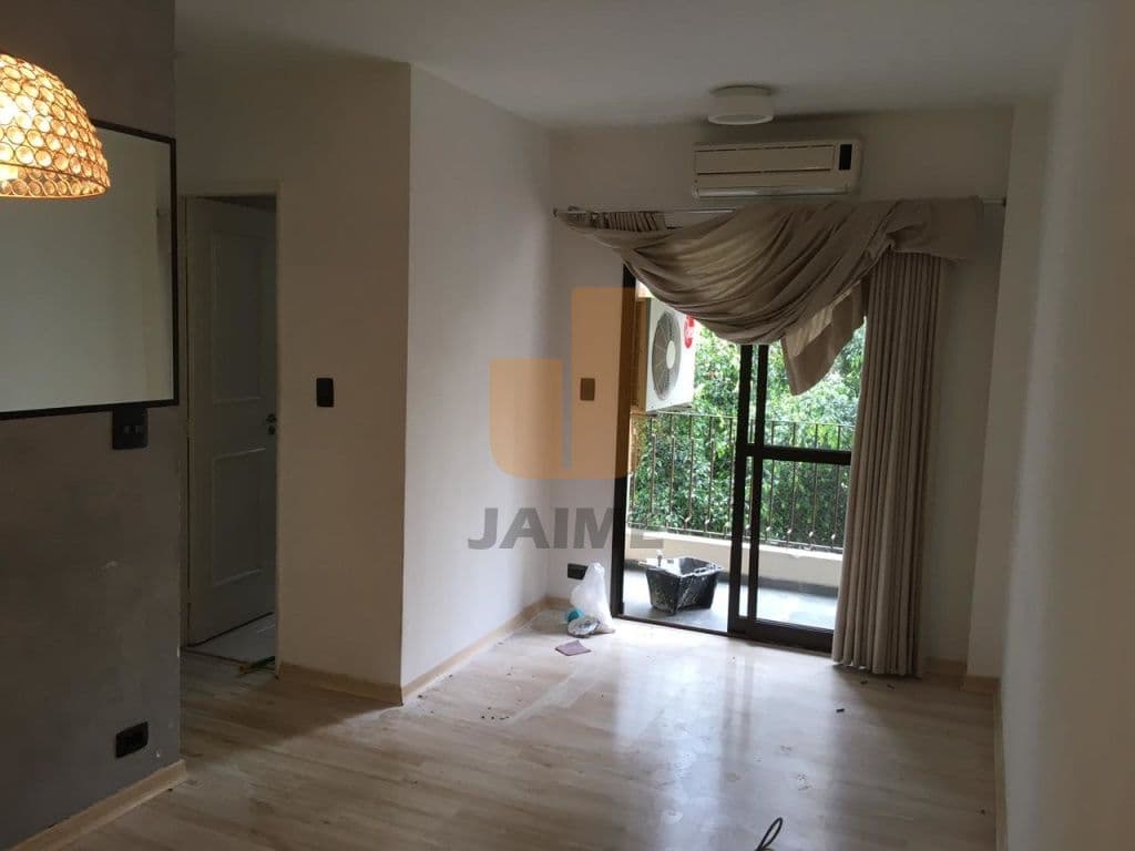 Apartamento de 2 dormitórios na R ROSA E SILVA — Higienópolis, São Paulo