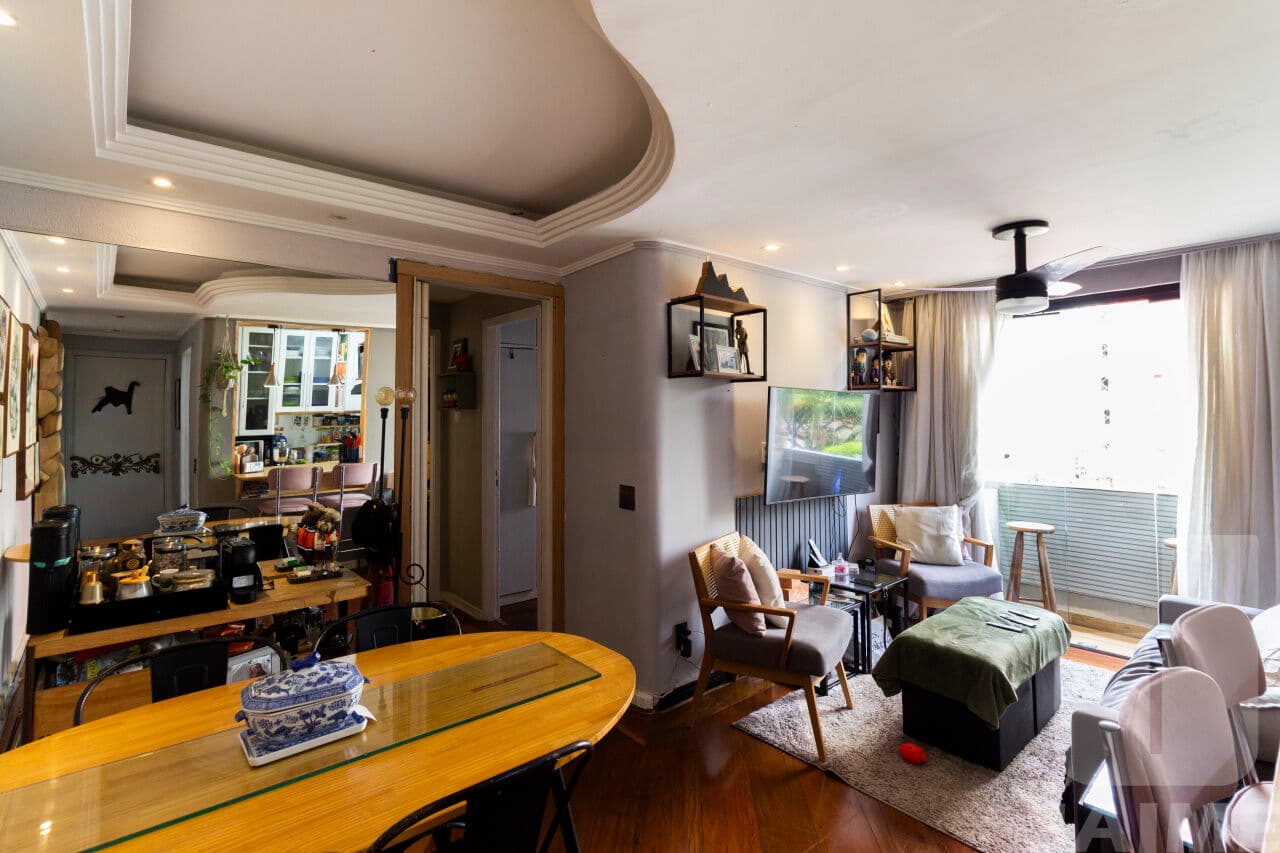 Apartamento de 2 dormitórios na R GABRIEL DOS SANTOS — Higienópolis, São Paulo