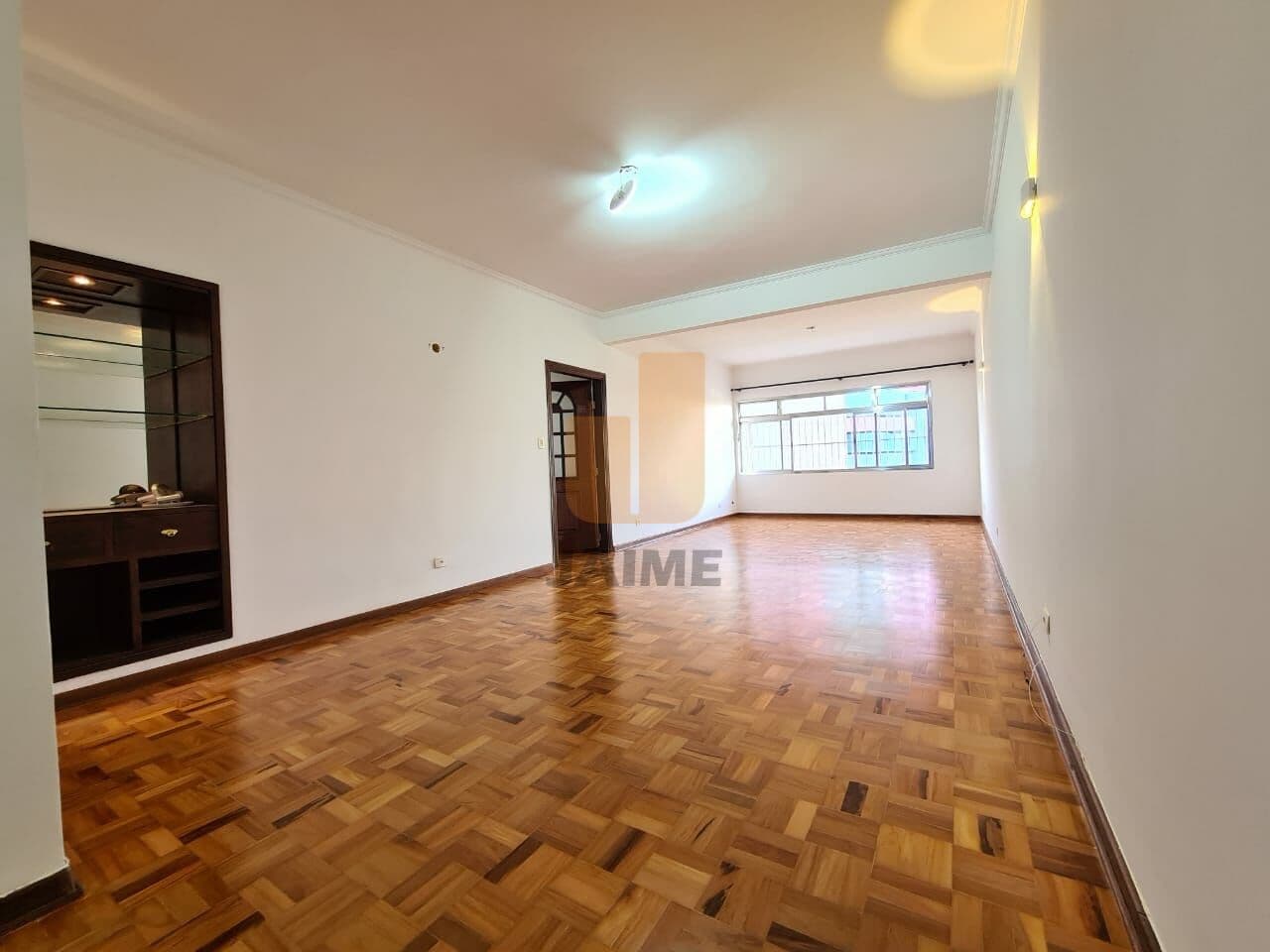 Apartamento de 3 dormitórios na R Fernão Dias — Pinheiros, São Paulo
