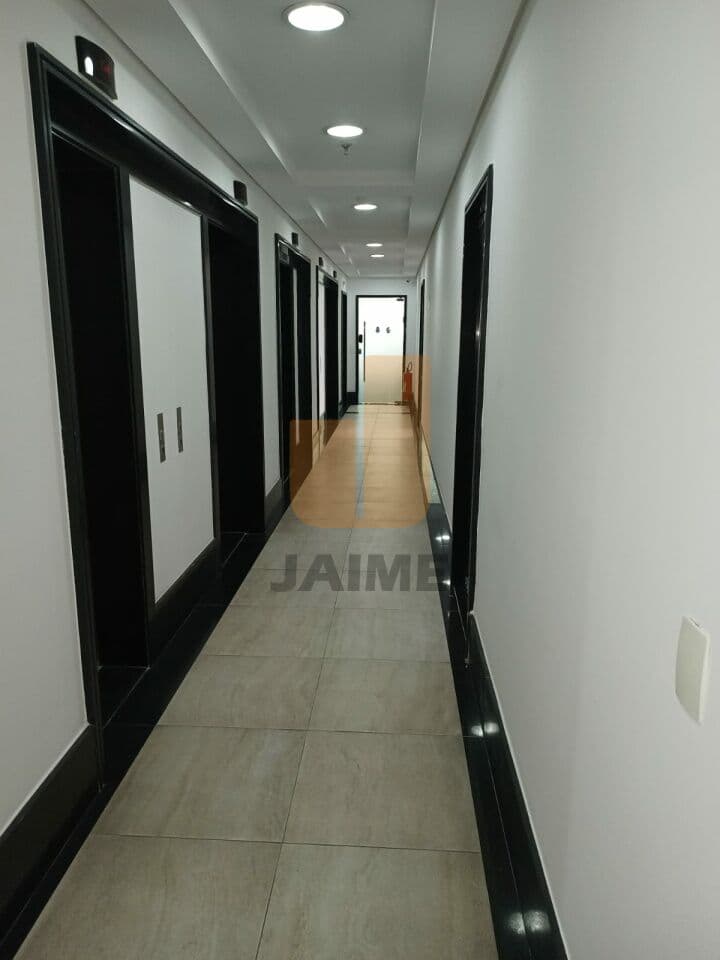 Comercial na R ROBERT BOSCH — Parque Industrial Tomas Edson, São Paulo - foto 5
