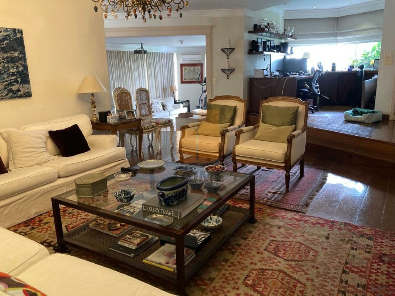 Apartamento em Real Parque