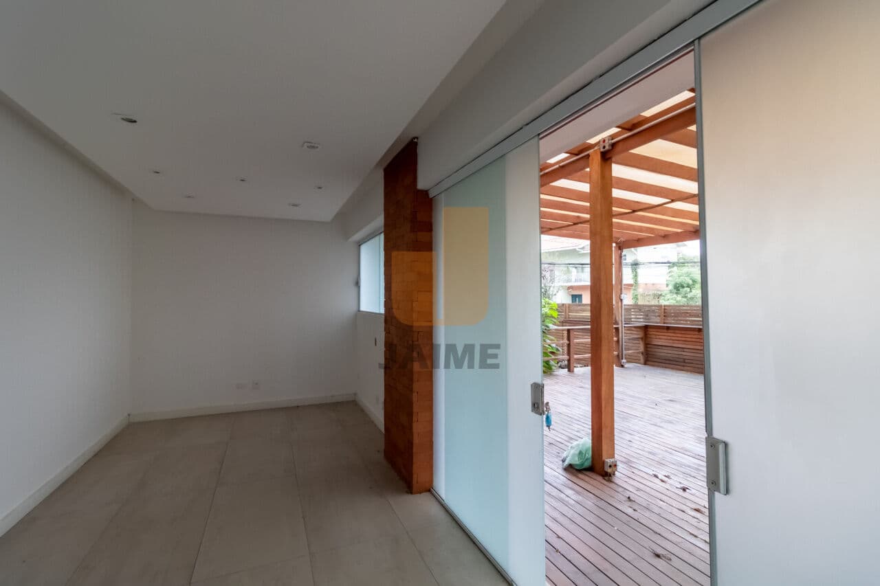 Comercial na R Itápolis — Pacaembu, São Paulo - foto 4