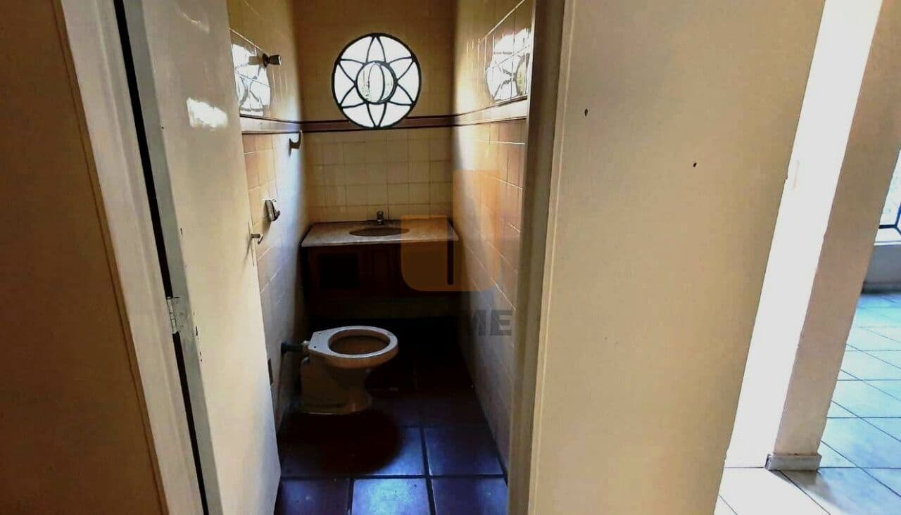 Casa de 6 dormitórios na R Barcelona — Jaguaré, São Paulo - foto 4