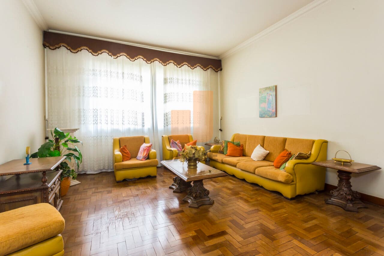 Apartamento de 3 dormitórios na R Sebastião Velho — Pinheiros, São Paulo
