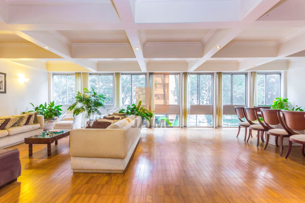 Apartamento em Higienópolis
