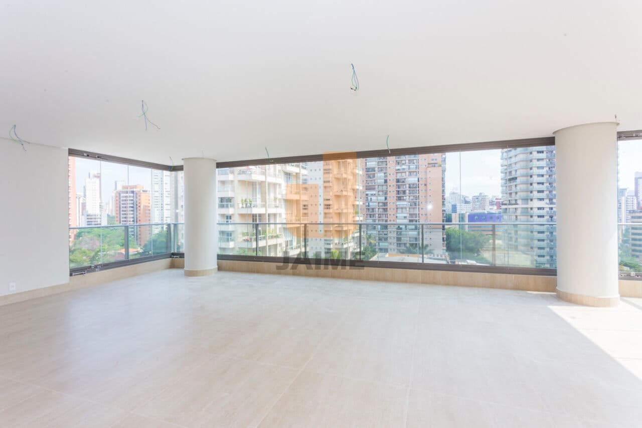 Apartamento de 4 dormitórios na R Afonso Braz — Vila Nova Conceição, São Paulo - foto 2