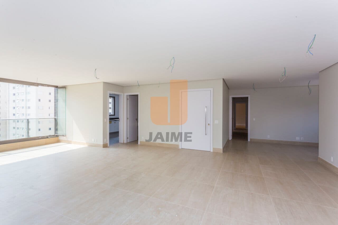 Apartamento de 4 dormitórios na R Afonso Braz — Vila Nova Conceição, São Paulo - foto 3