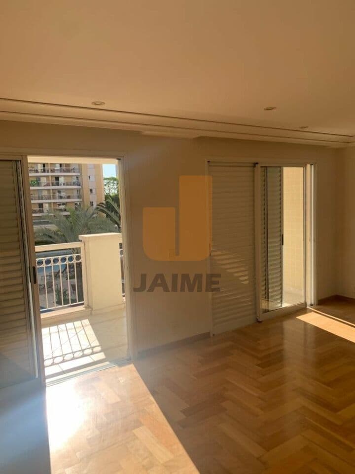 Apartamento de 7 dormitórios na R Marquês de Paraná — Alto da Lapa, São Paulo - foto 4
