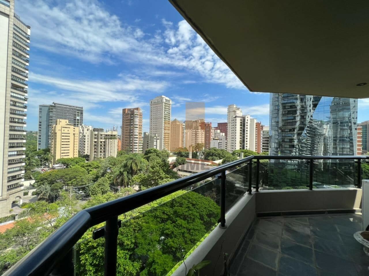 Apartamento de 3 dormitórios na AV Horácio Lafer — Itaim Bibi, São Paulo - foto 2