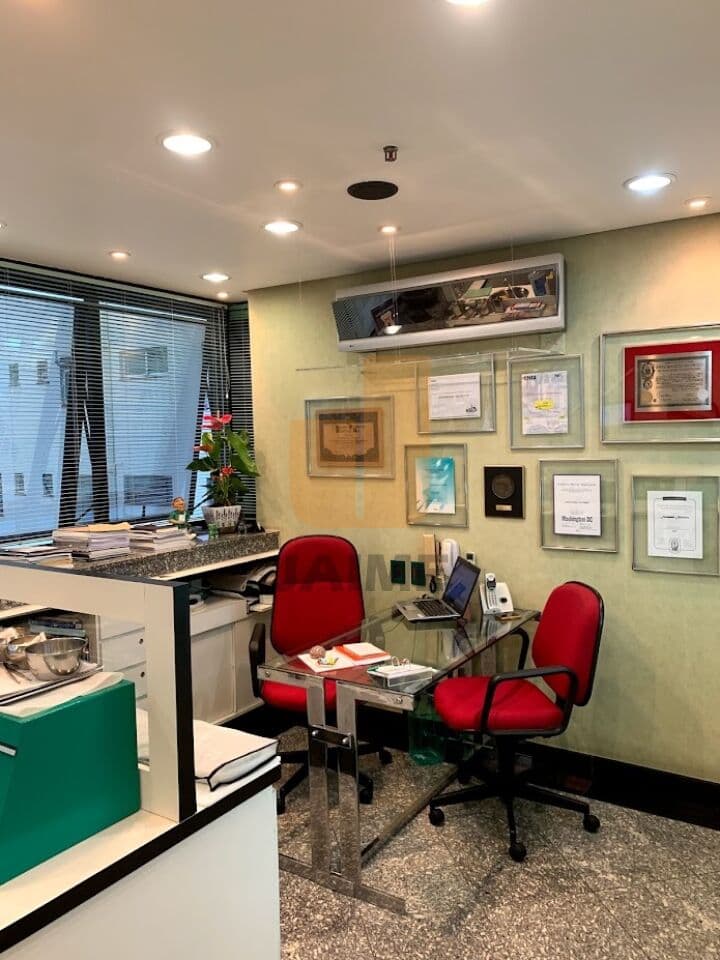 Comercial na R Conselheiro Brotero — Higienópolis, São Paulo - foto 4