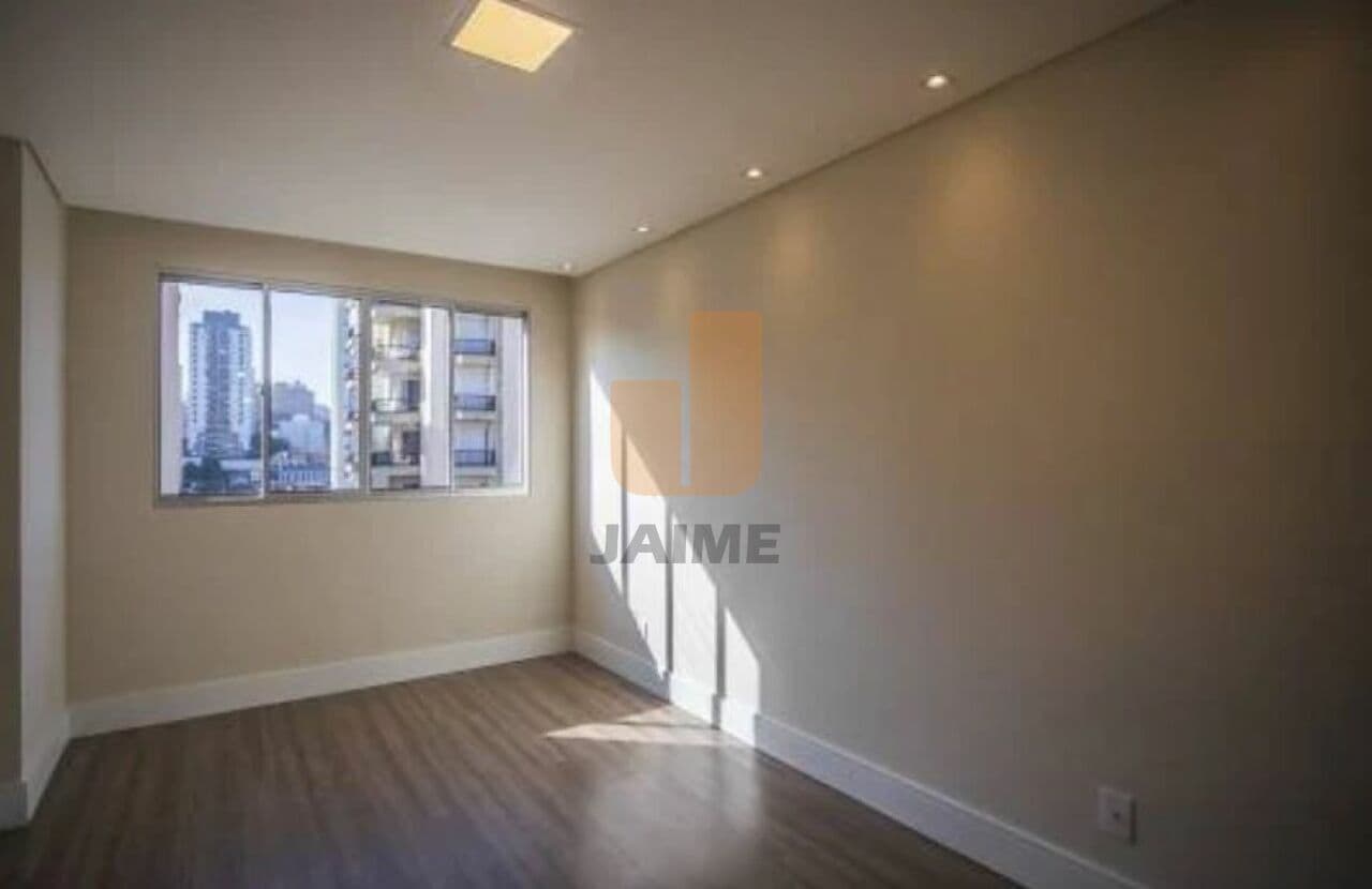 Apartamento em Vila Romana