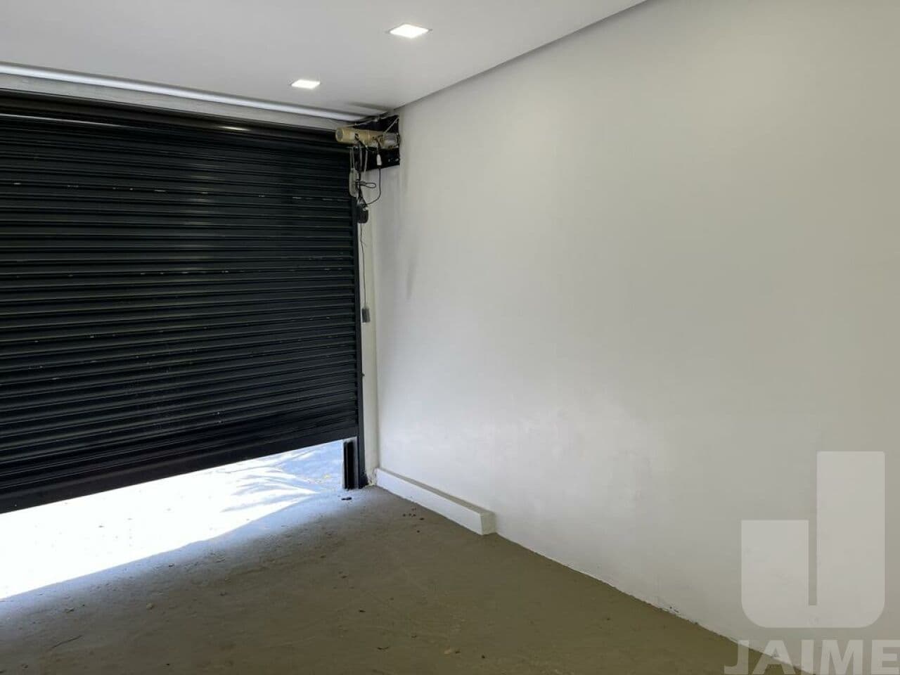 Comercial em Santa Cecília