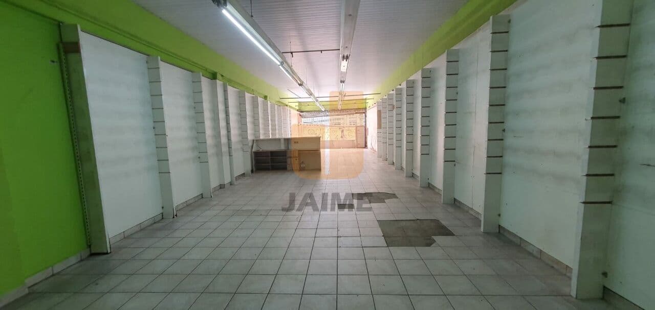 Comercial na AV Prestes Maia — Centro, São Paulo