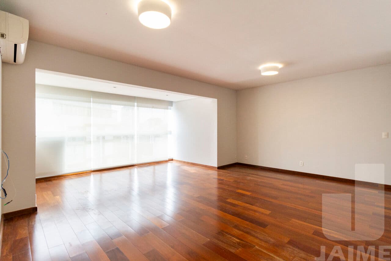 Apartamento de 3 dormitórios na R ITAPICURU — Perdizes, São Paulo