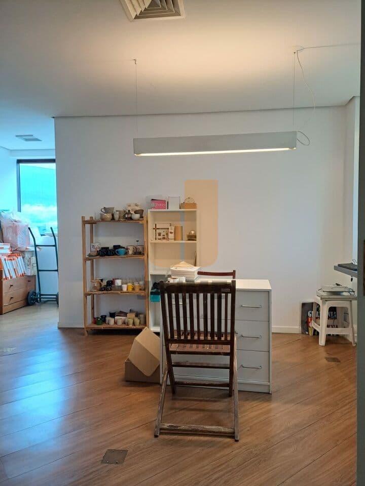 Comercial na R SABARÁ — Higienópolis, São Paulo - foto 2