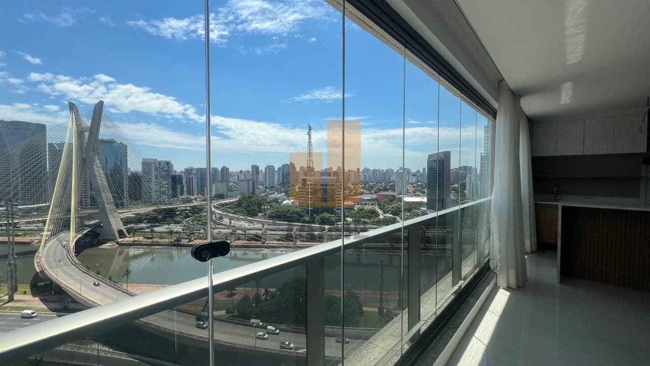 Apartamento de 3 dormitórios na AV Duquesa de Goiás — Real Parque, São Paulo - foto 3