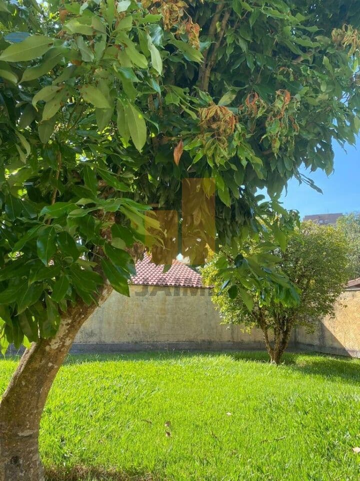 Casa de 4 dormitórios na R Das Camélias — Arujá, São Paulo - foto 4