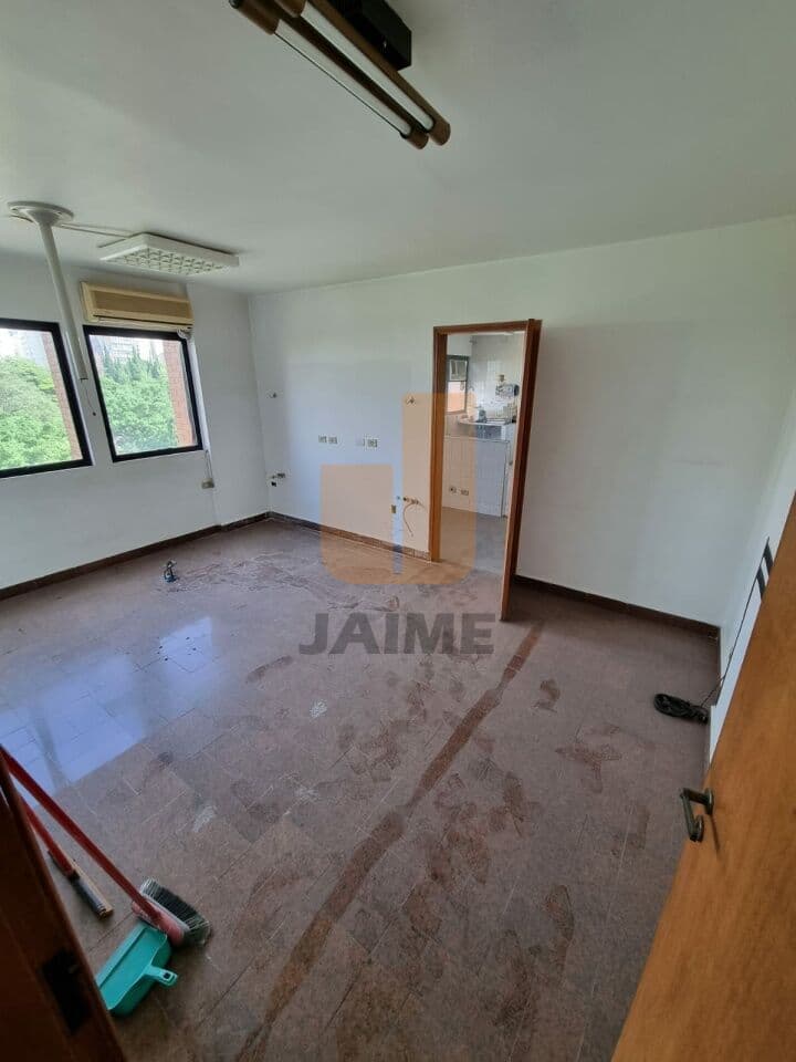 Comercial em Higienópolis