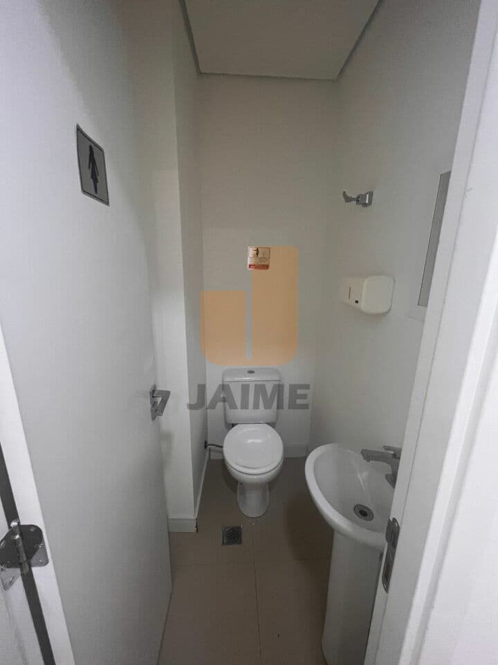 Comercial na R Conselheiro Brotero — Higienópolis, São Paulo - foto 4