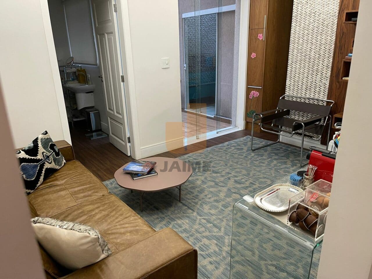 Casa de 4 dormitórios na R Doutor Cândido Espinheira — Perdizes, São Paulo