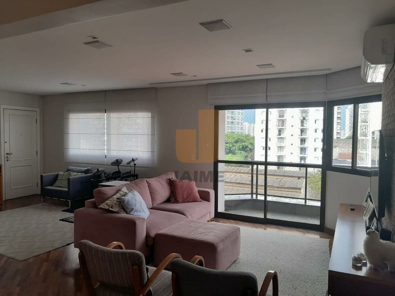 Apartamento em Água Branca