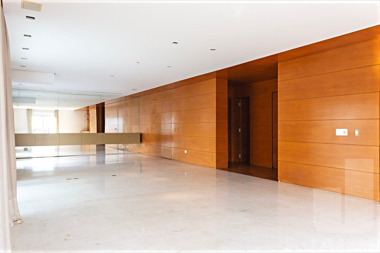 Apartamento de 2 dormitórios na R Doutor Eduardo de Souza Aranha — Vila Nova Conceição, São Paulo - foto 3