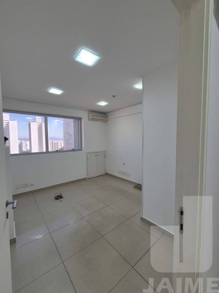 Comercial na R Apinajés — Perdizes, São Paulo - foto 4
