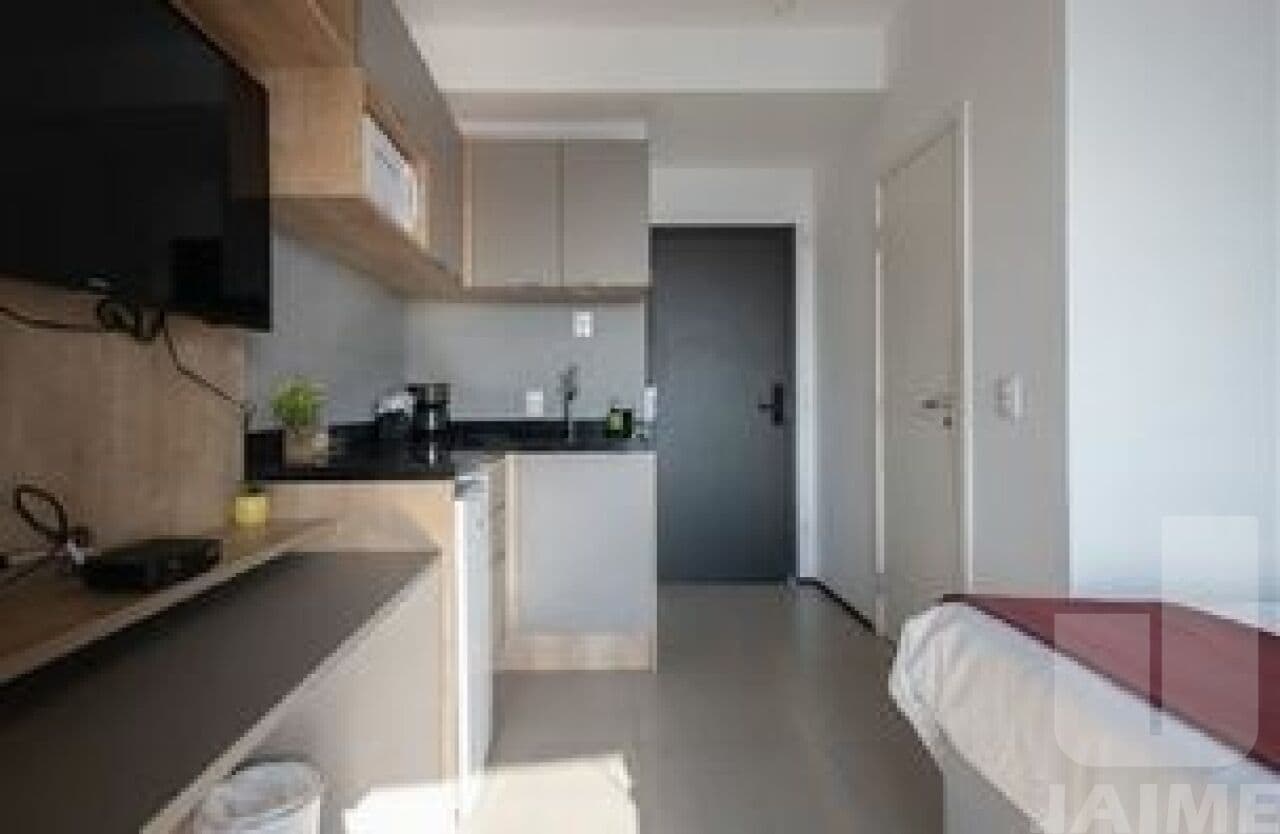 Apartamento de 1 dormitório na R Turiassu — Perdizes, São Paulo