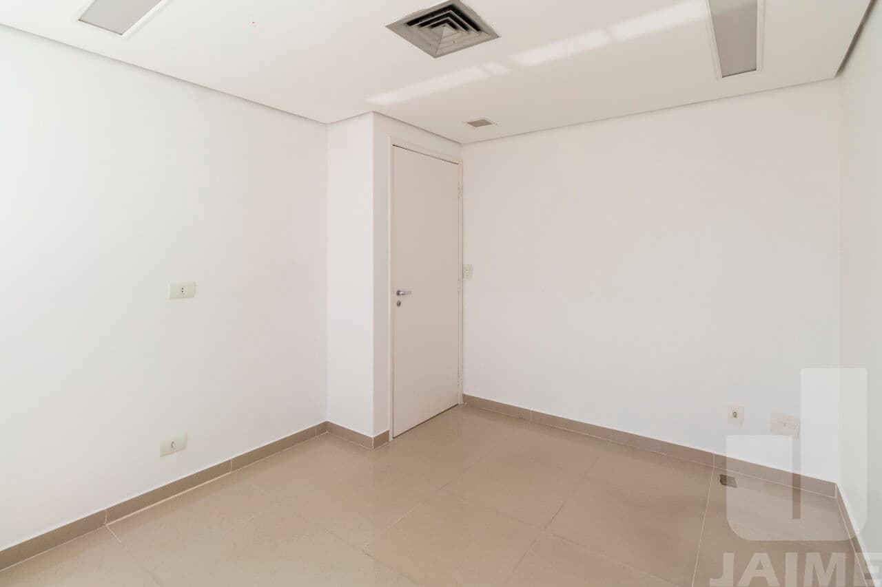 Comercial na R Conselheiro Brotero — Higienópolis, São Paulo - foto 4