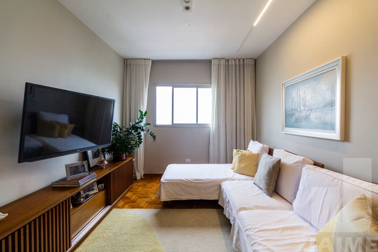 Apartamento de 3 dormitórios na R Fradique Coutinho — Pinheiros, São Paulo - foto 3