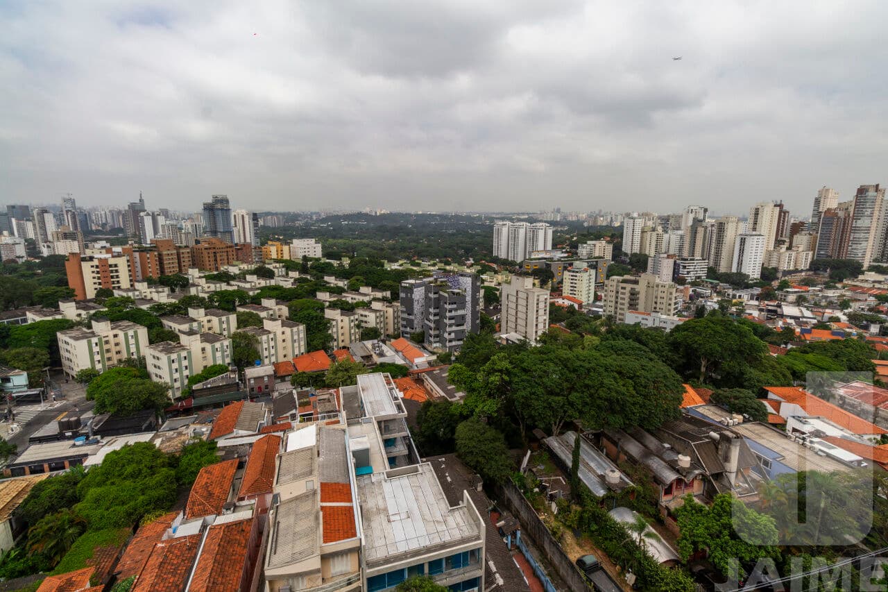 Apartamento de 3 dormitórios na R Fradique Coutinho — Pinheiros, São Paulo - foto 4