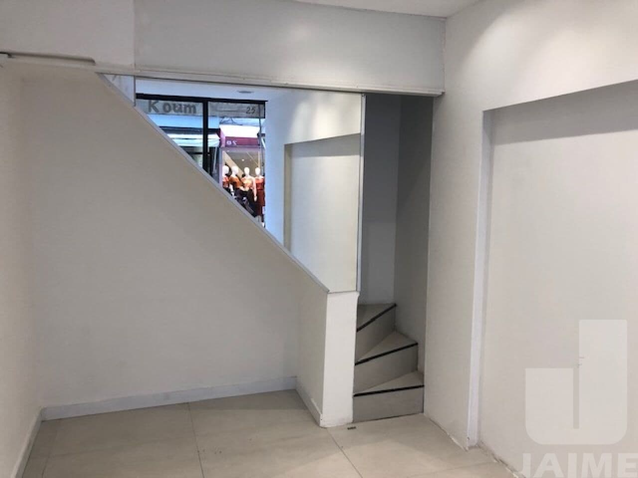 Comercial na R José Paulino — Bom Retiro, São Paulo - foto 2