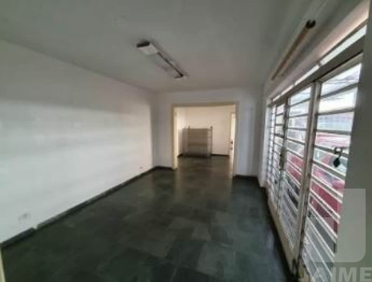 Comercial na R Professor Ernest Marcus — Pacaembu, São Paulo - foto 2