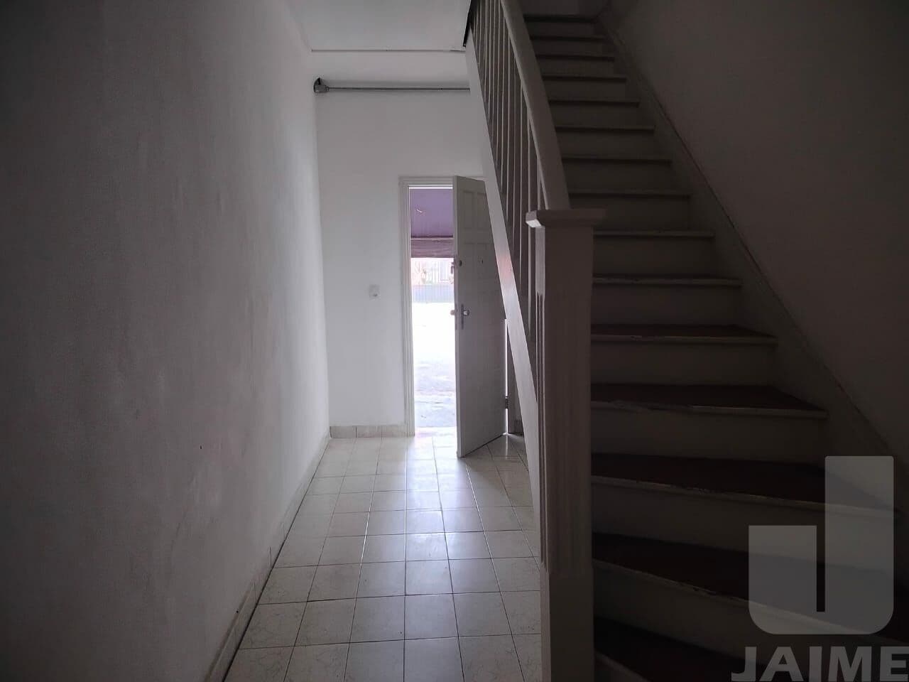 Casa de 1 dormitório na R Santa Cruz — Vila Santa Cruz, São Paulo