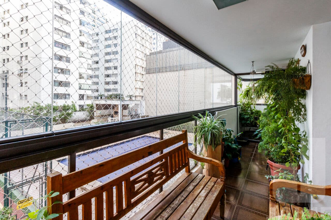 Apartamento de 4 dormitórios na R DOUTOR ALBUQUERQUE LINS — Higienópolis, São Paulo - foto 2