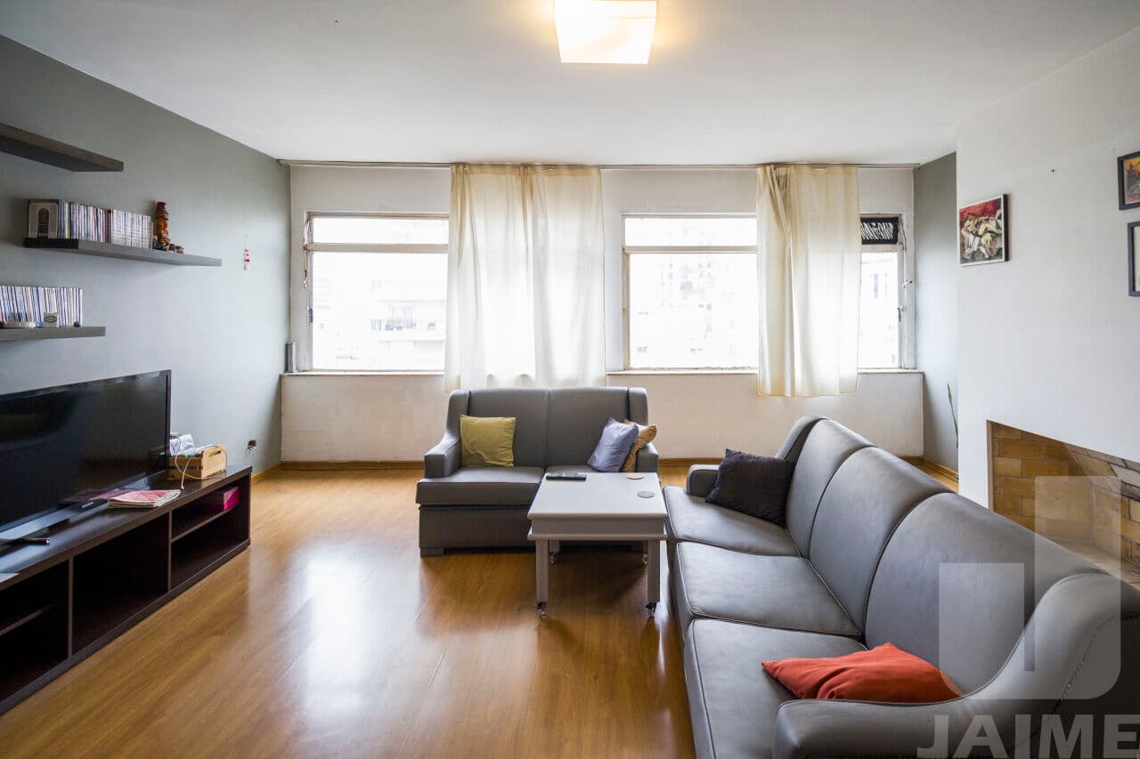 Apartamento de 3 dormitórios na R Conselheiro Brotero — Higienópolis, São Paulo - foto 2