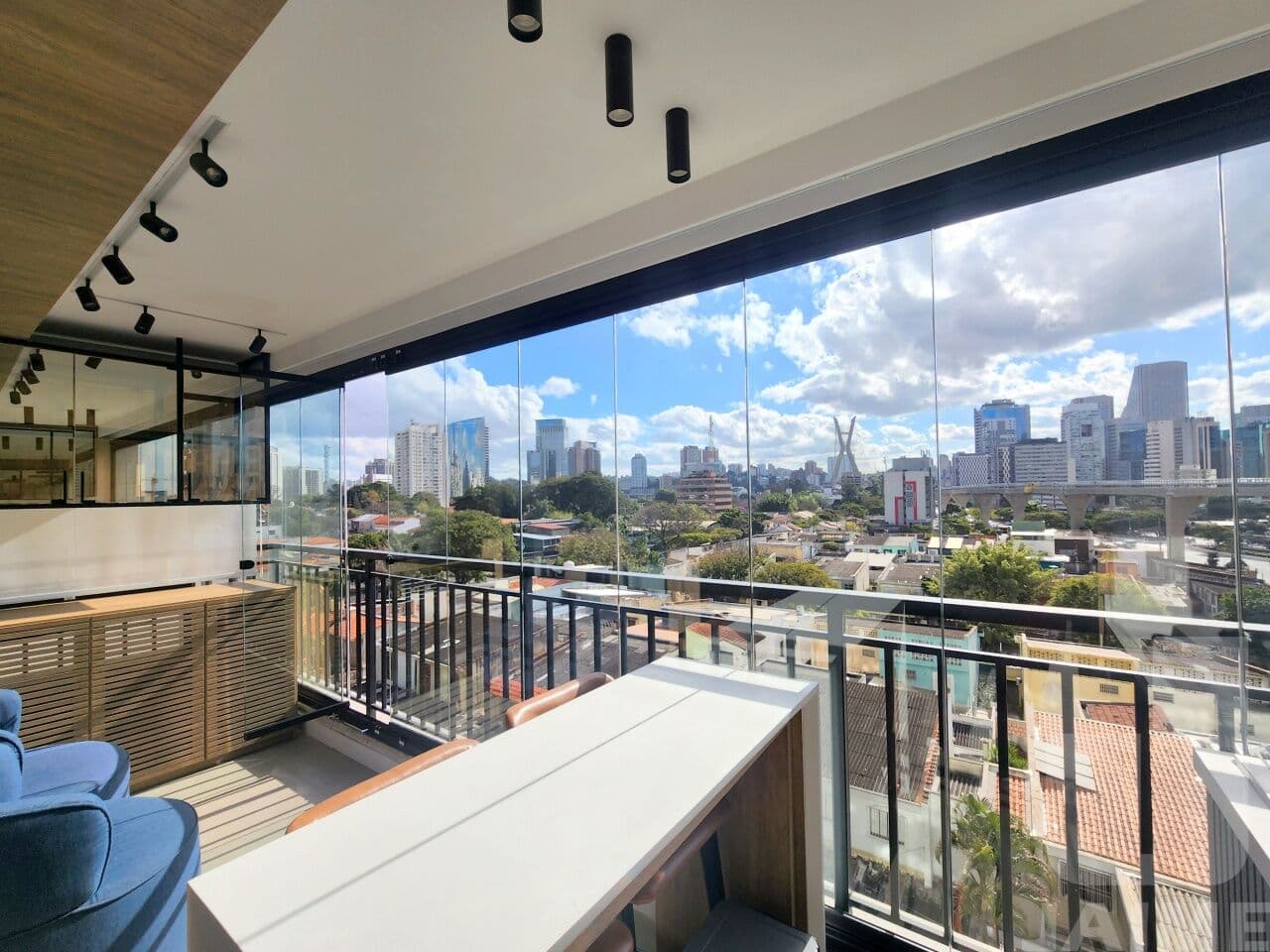 Apartamento de 2 dormitórios na R Gabriel de Lara — Vila Cordeiro, São Paulo